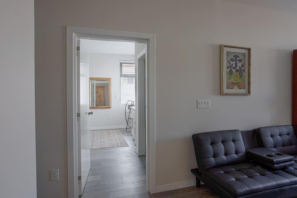 2 Bedroom, 2 Bathroom Detached Apt Max 7 Sleepers San Diego Exterior photo