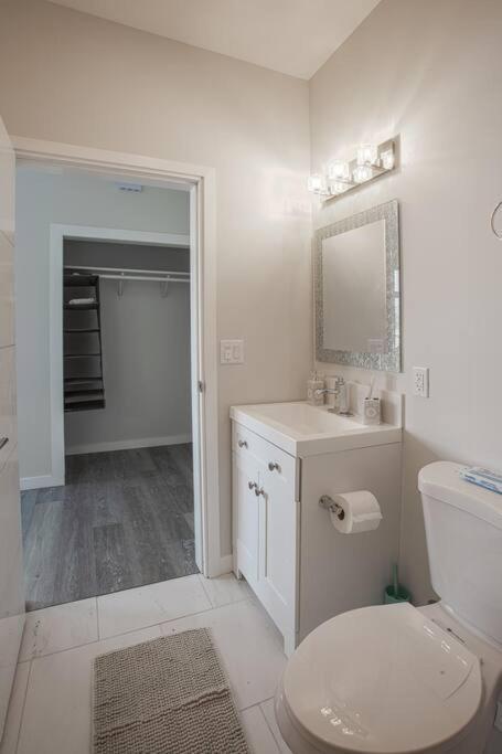 2 Bedroom, 2 Bathroom Detached Apt Max 7 Sleepers San Diego Exterior photo