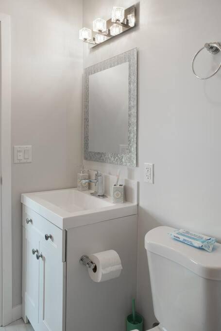 2 Bedroom, 2 Bathroom Detached Apt Max 7 Sleepers San Diego Exterior photo